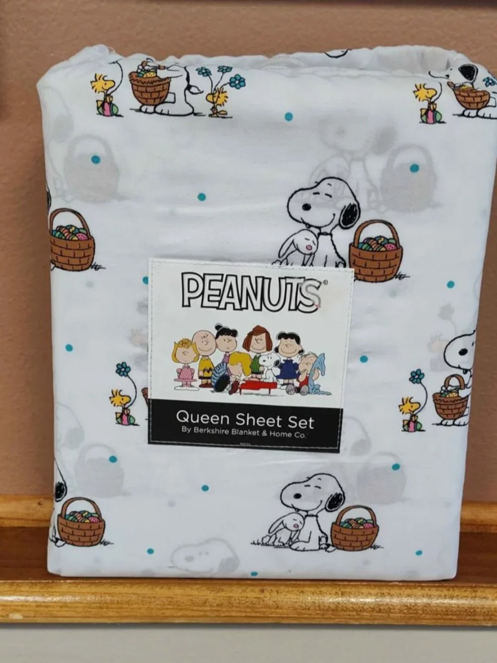 NWT! Peanuts Snoopy Easter Bunny Basket Queen Size Sheet Set